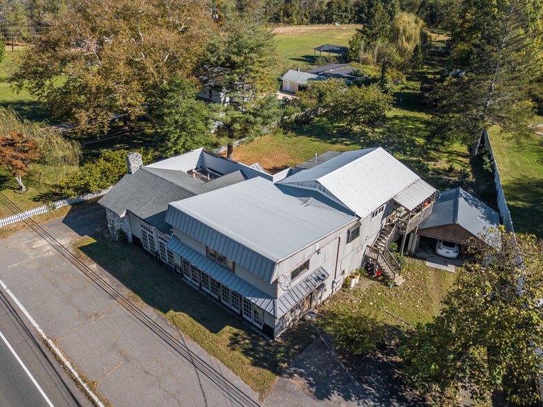 158 State Route 79 N, Marlboro, NJ à vendre - Photo du bâtiment - Image 1 de 57