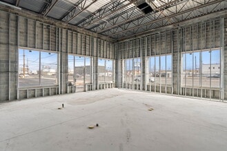 328 State Rt 17, Carlstadt, NJ à louer Photo intérieure- Image 1 de 8