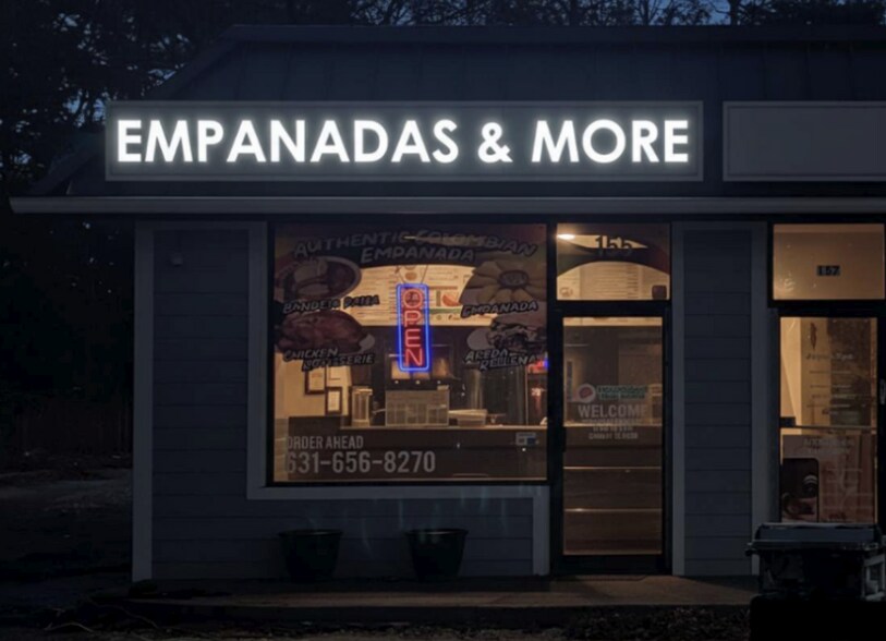 155-173 Smithtown Blvd, Nesconset, NY à louer - Photo du bâtiment - Image 2 de 8