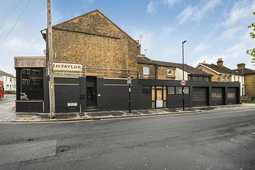 108 Selsdon Rd, South Croydon à vendre - Photo du bâtiment - Image 2 de 16