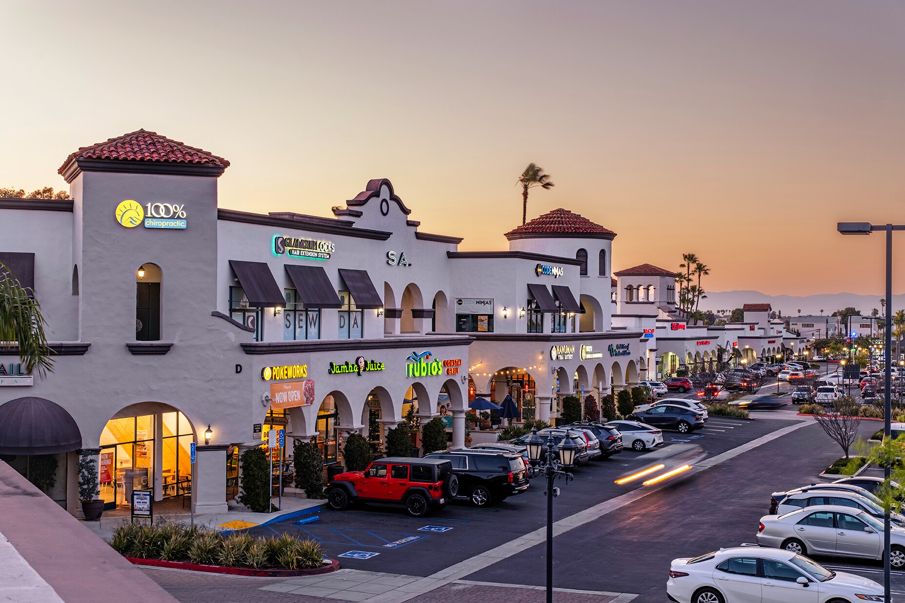 1835 Newport Blvd, Costa Mesa, CA à louer Photo principale- Image 1 de 7