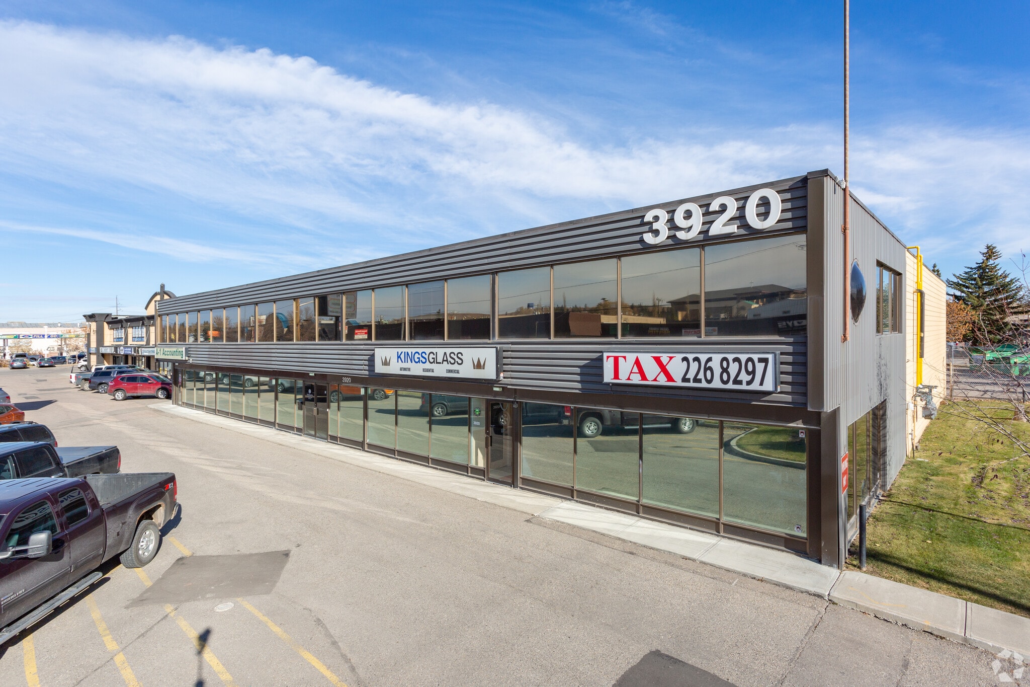 3920 Edmonton Trl NE, Calgary, AB for sale Primary Photo- Image 1 of 1
