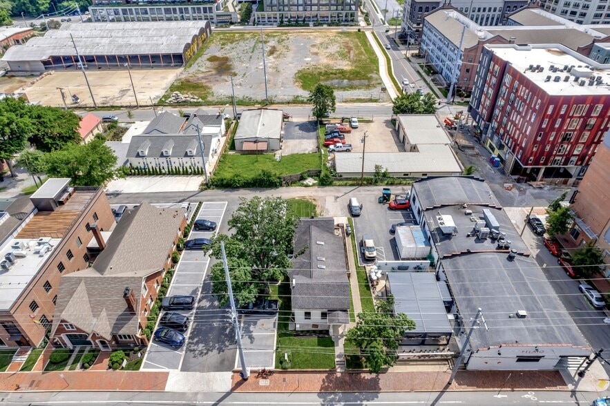 1306 3rd Ave N, Nashville, TN for lease - Building Photo - Image 2 of 39