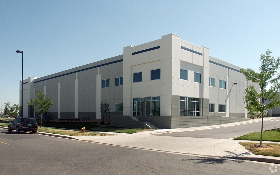 4890 Geneva St, Denver, CO à louer - Photo du bâtiment - Image 2 de 4