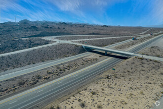 I 40 exit National Trails Hwy, Needles, CA - Aérien  Vue de la carte - Image1