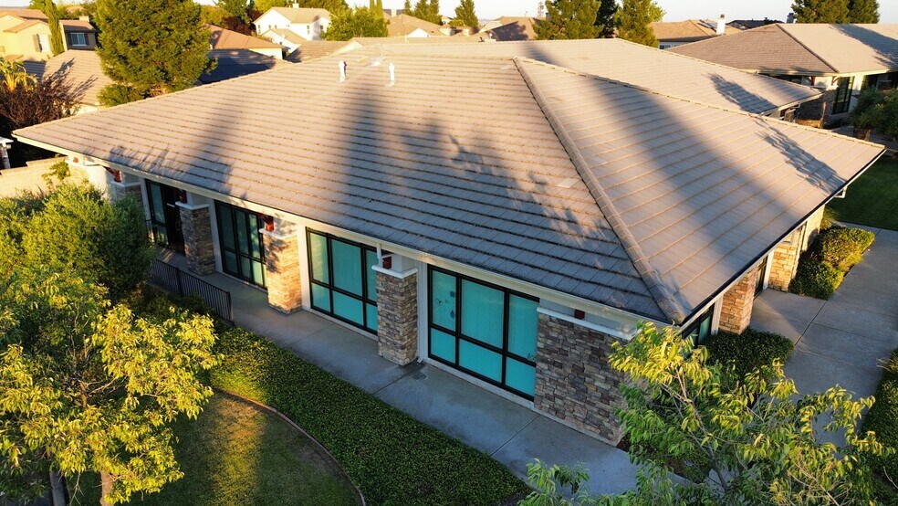 6620 Sierra College Blvd, Rocklin, CA à vendre - Photo du bâtiment - Image 2 de 5