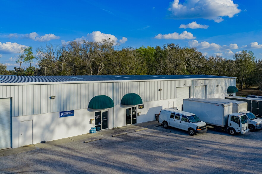 2711 Airport Rd, Plant City, FL for lease - Building Photo - Image 2 of 6