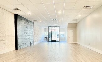 Plus de détails pour 1143 E Main St, Radford, VA - Local d'activités à louer