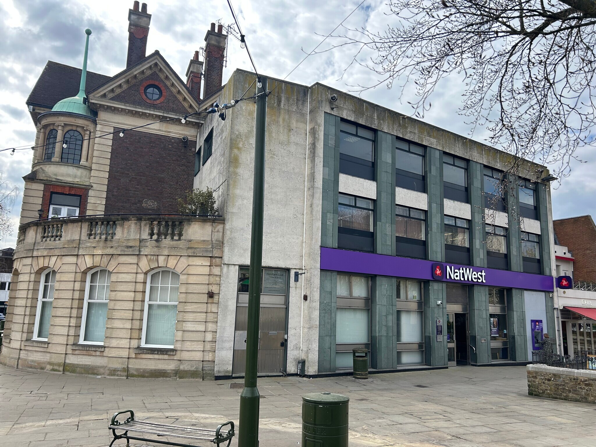 47-49 Carfax, Horsham à louer Photo principale- Image 1 de 6