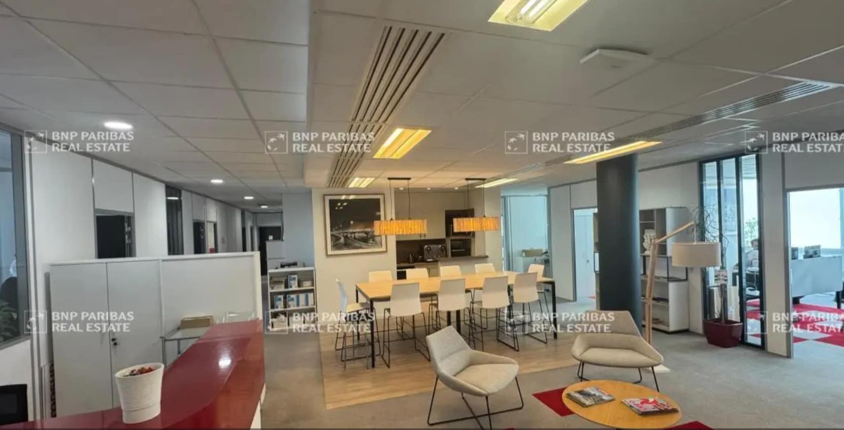 Office in Marseille for lease Interior Photo- Image 1 of 7