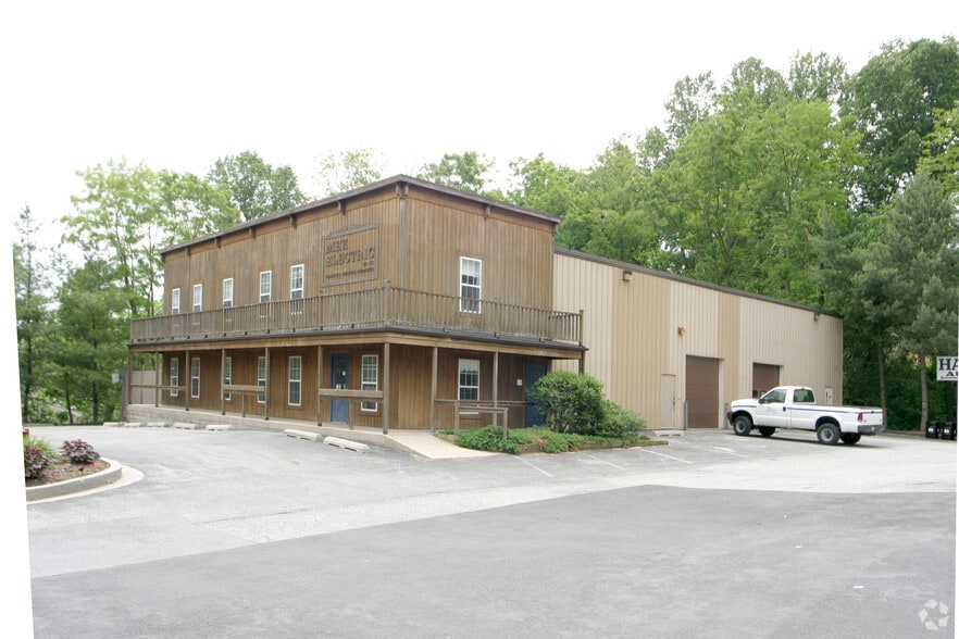 10714-10716 Reisterstown Rd, Owings Mills, MD for lease - Building Photo - Image 2 of 7