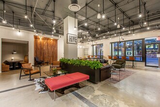 1100 17th St NW, Washington, DC for lease Interior Photo- Image 1 of 4