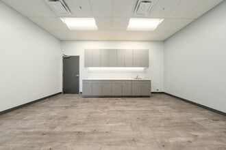 8593 NW 96th St, Medley, FL for lease Interior Photo- Image 2 of 12