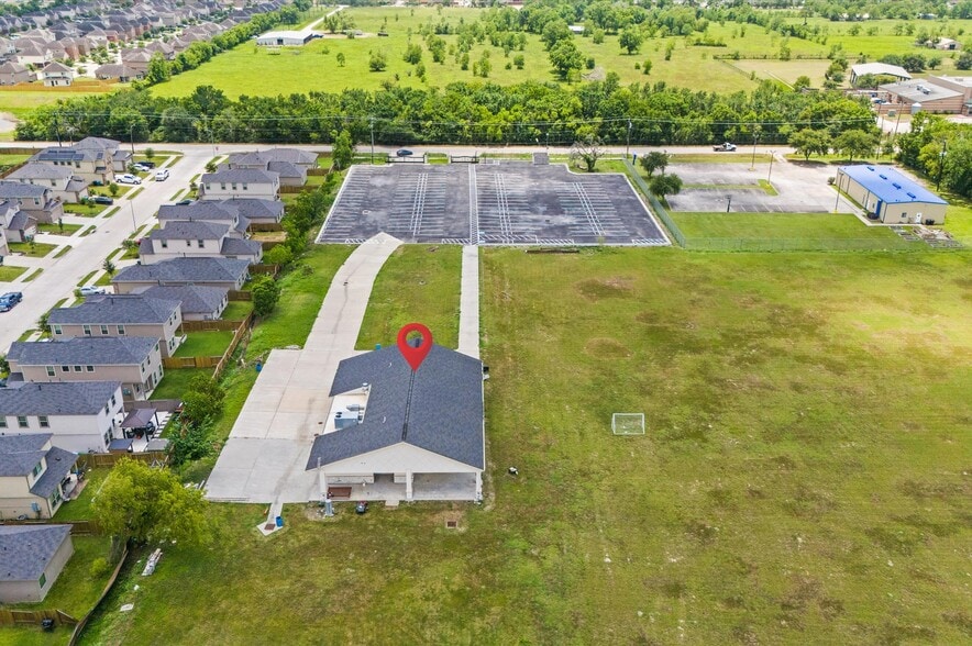 5155 Almeda Genoa Rd, Houston, TX for lease - Building Photo - Image 1 of 25