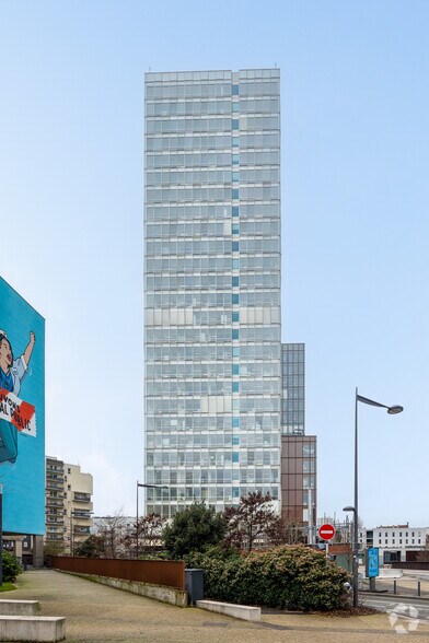 Bureau dans Montreuil à louer - Photo du bâtiment - Image 2 de 4