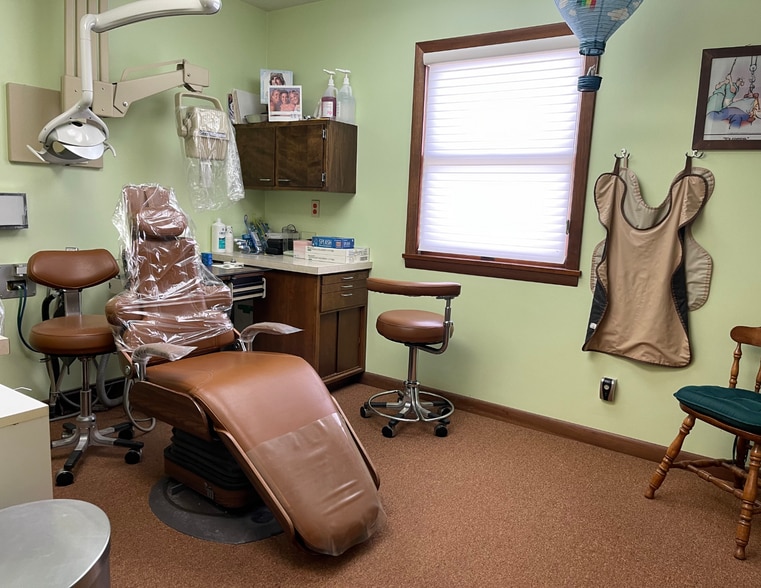 300 N Main St, Rittman, OH for sale - Building Photo - Image 3 of 5