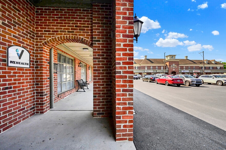 4813 Jonestown Rd, Harrisburg, PA for lease - Building Photo - Image 2 of 18