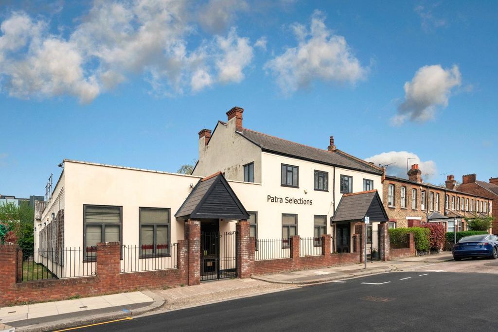 1-5 Nant Rd, London for sale Building Photo- Image 1 of 29