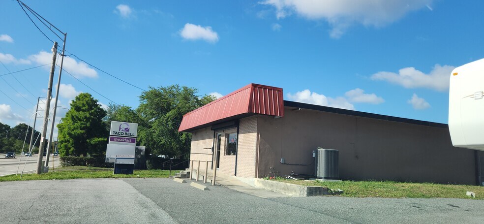 610 Combee Rd N, Lakeland, FL à vendre - Photo du bâtiment - Image 1 de 6