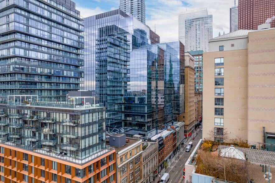 65 King St E, Toronto, ON à vendre - Photo principale - Image 1 de 1