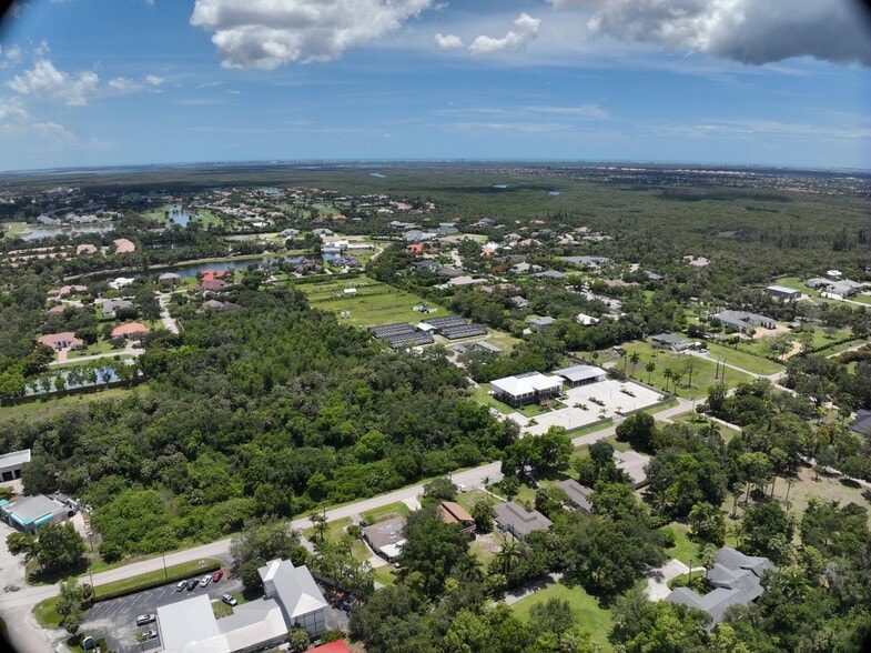 11Acre Agritourism/Mixed-Use Opportunity portfolio of 3 properties for sale on LoopNet.ca - Matterport Community - Image 3 of 64