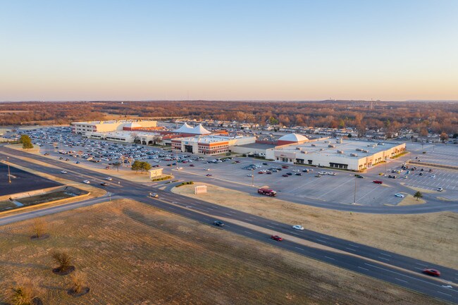 More details for 14002 E 21st St, Tulsa, OK - Office for Lease