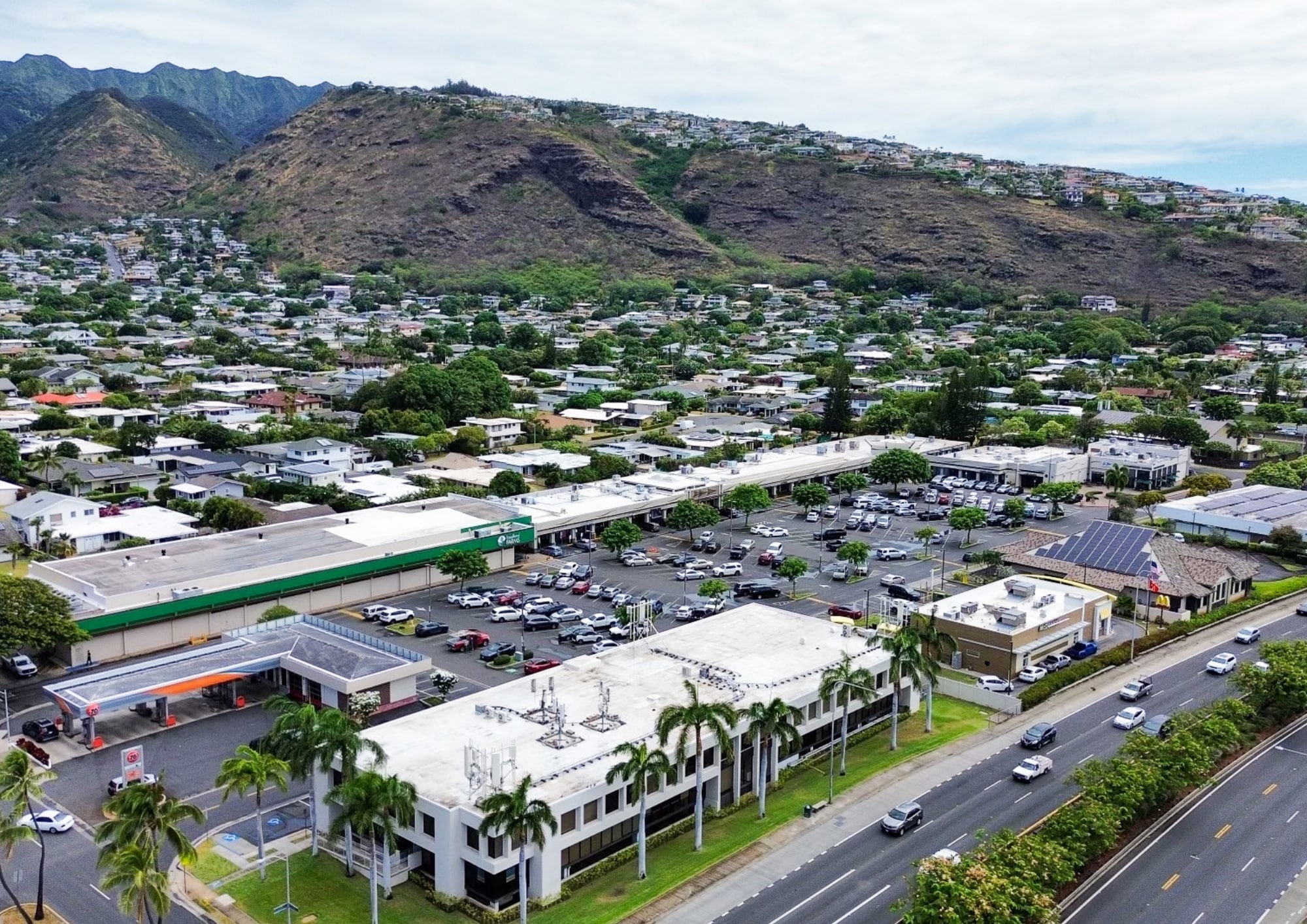 820 Hind Dr, Honolulu, HI for lease Primary Photo- Image 1 of 6
