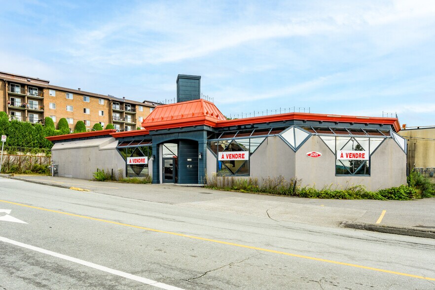 3059 Rue King O, Sherbrooke, QC for sale - Primary Photo - Image 1 of 1