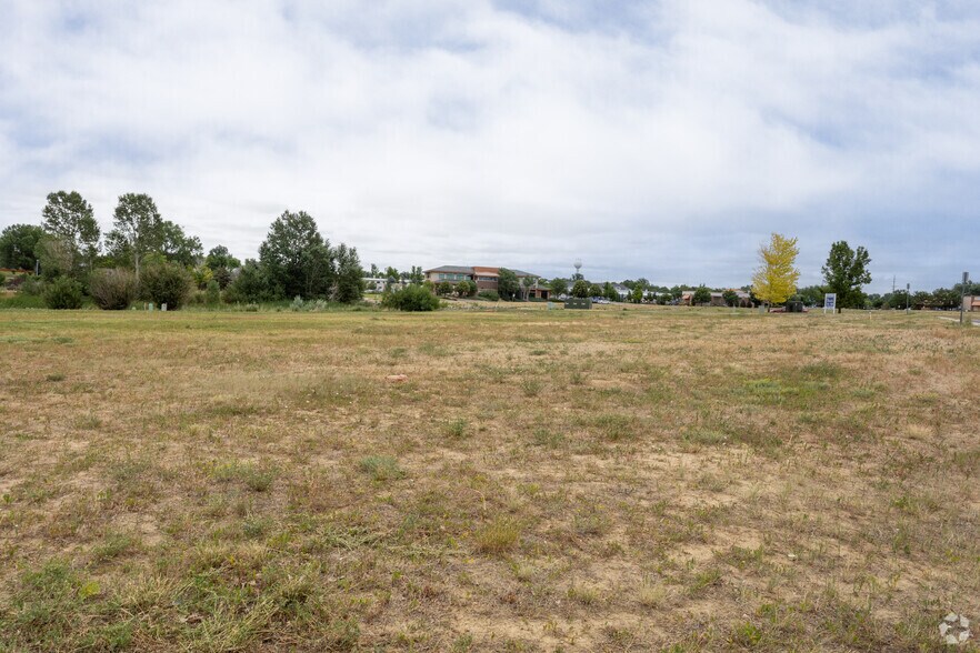 1801 61 Ave, Greeley, CO à louer - Photo du bâtiment - Image 3 de 4