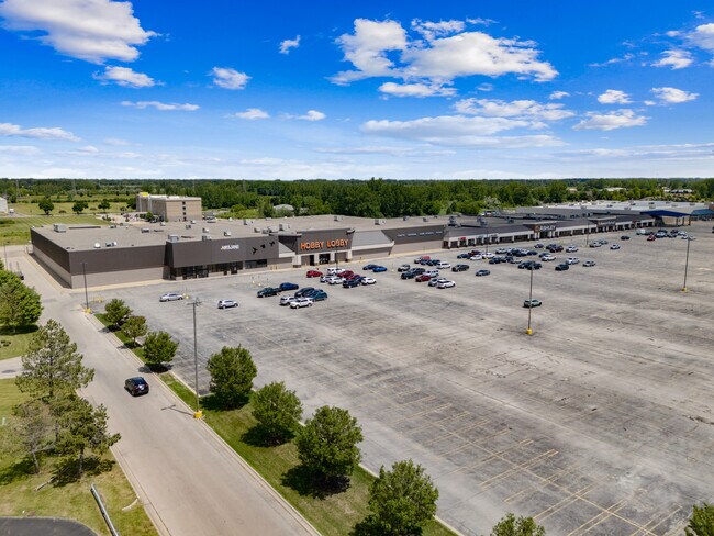 More details for 2268-2580 Tittabawassee Rd, Saginaw, MI - Retail for Lease