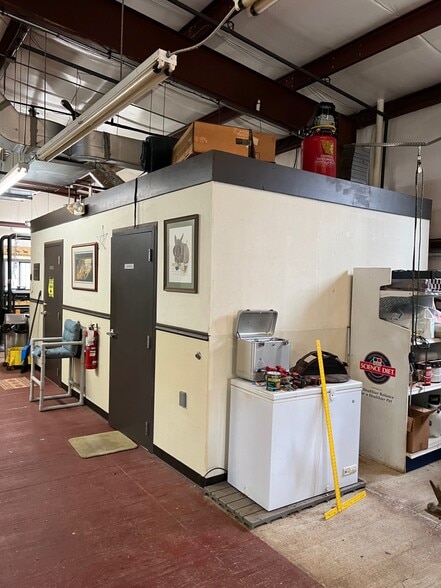 3026C S Main St, Winston-Salem, NC à louer - Photo du bâtiment - Image 2 de 16