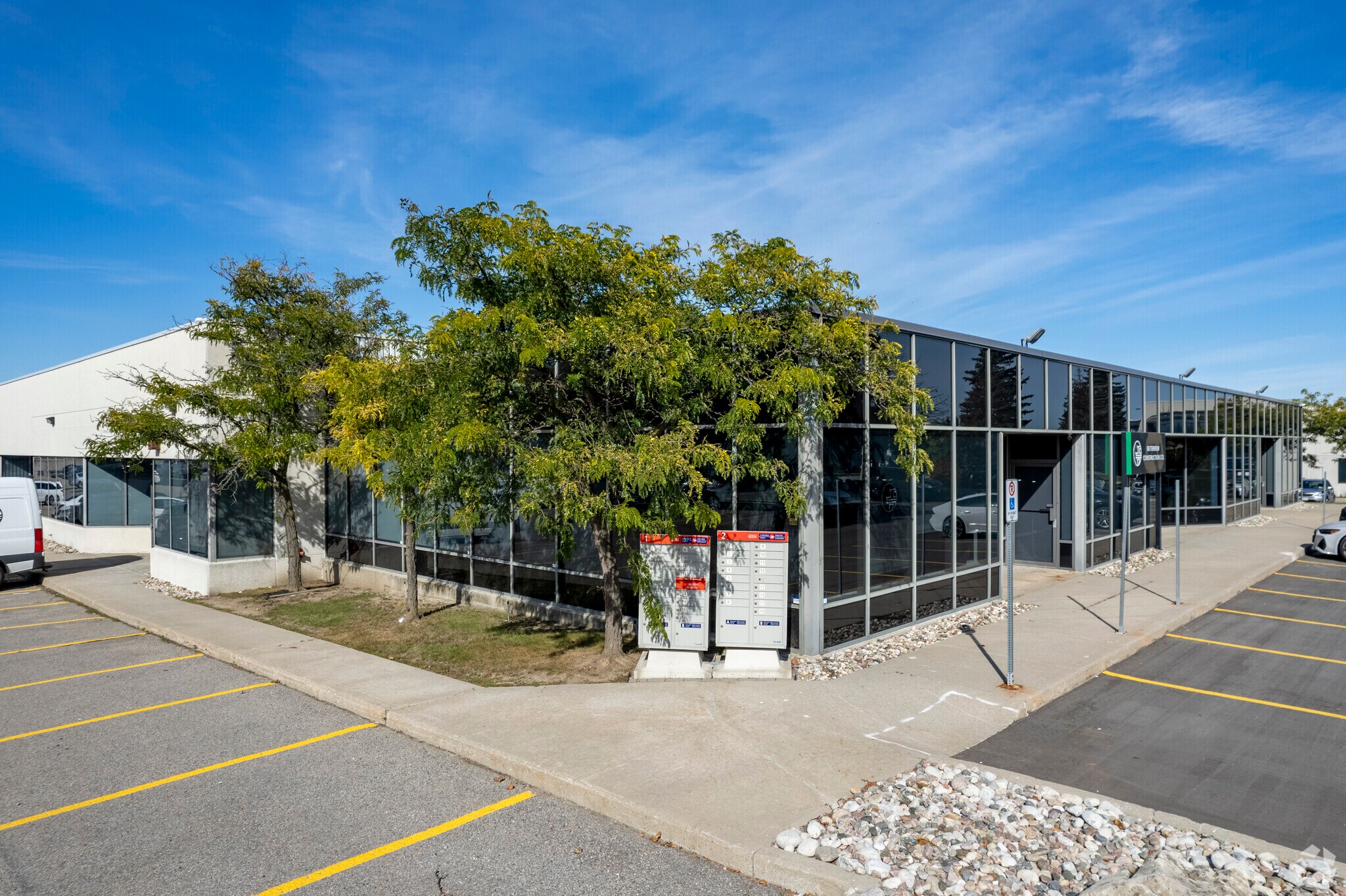 60 W Wilmot St, Richmond Hill, ON à vendre Photo principale- Image 1 de 1