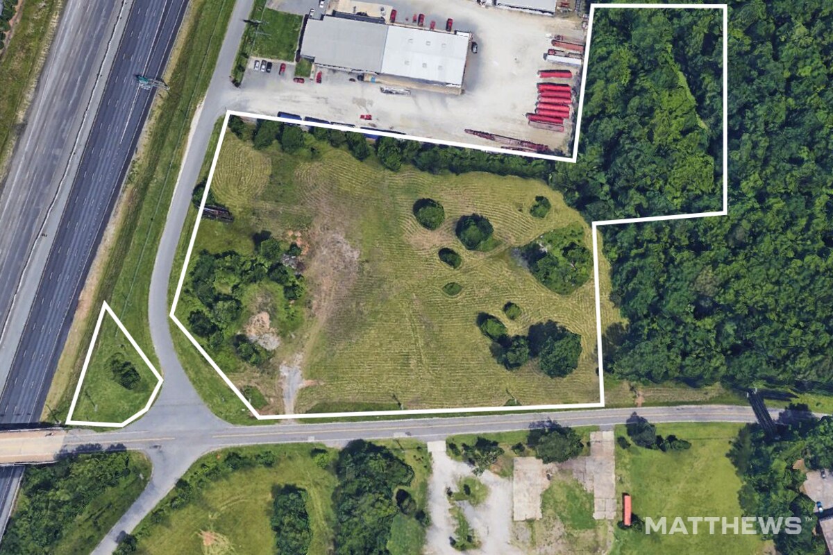 2565 Eden Terrace Ext, Rock Hill, SC à louer Photo du bâtiment- Image 1 de 8