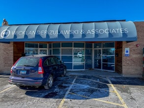 323 W Galena Blvd, Aurora, IL for lease Building Photo- Image 2 of 44