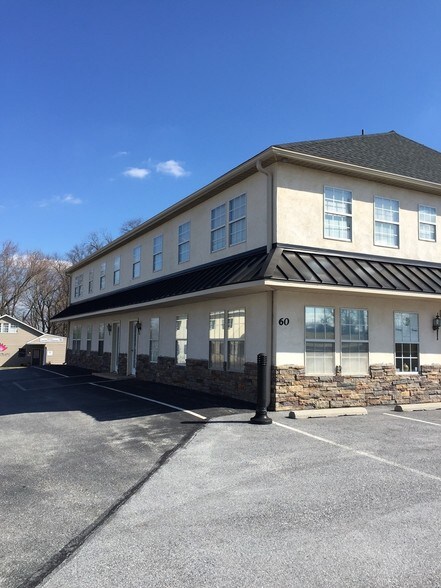 60 Pottstown Pike, Chester Springs, PA à louer - Photo du bâtiment - Image 3 de 15
