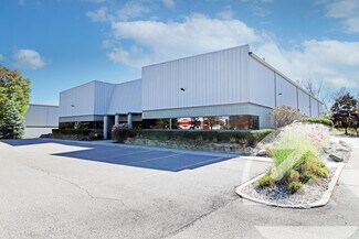 Plus de détails pour 46980 Liberty Dr, Wixom, MI - Industriel à vendre