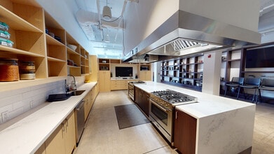 16-18 Hudson Pl, Hoboken, NJ for lease Interior Photo- Image 1 of 3