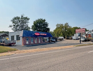 Plus de détails pour 8804 Natural Bridge Rd, Saint Louis, MO - Commerce de détail à louer