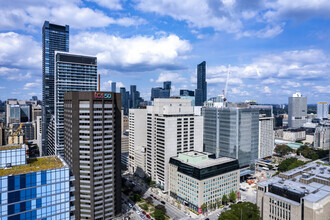 393 University Ave, Toronto, ON - aerial  map view