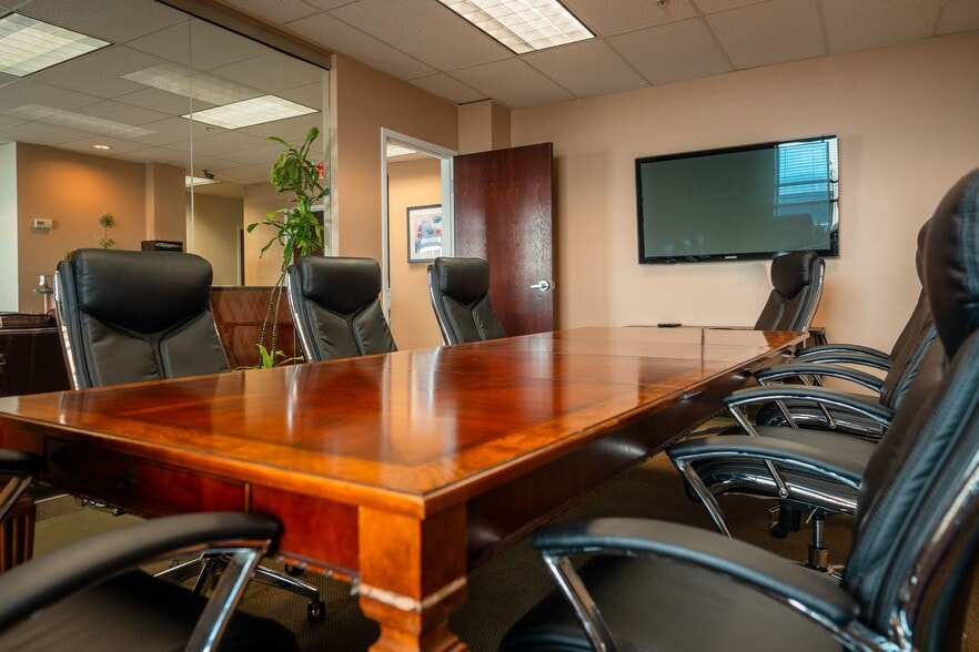 623 E 2100 S, Salt Lake City, UT for lease - Building Photo - Image 2 of 9