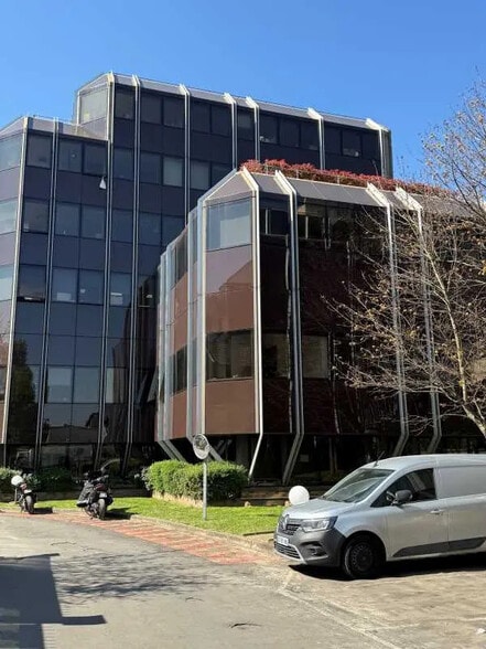 60 Rue Etienne Dolet, Malakoff à vendre - Photo du bâtiment - Image 3 de 8