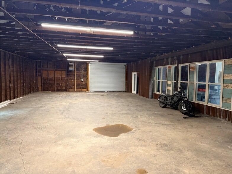 1309 Conrad Hilton Blvd, Cisco, TX for sale - Building Photo - Image 3 of 14