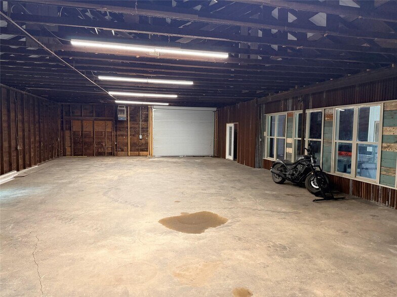 1309 Conrad Hilton Blvd, Cisco, TX à vendre - Photo du bâtiment - Image 3 de 14