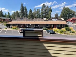 178 S Elm St, Sisters, OR à louer Photo intérieure- Image 2 de 5