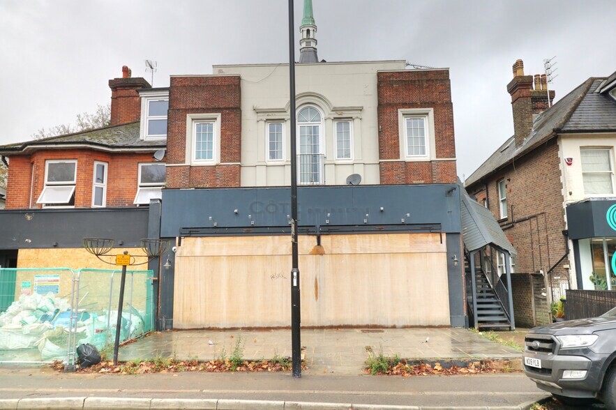 59-61 The Broadway, Haywards Heath à louer - Photo du bâtiment - Image 1 de 1