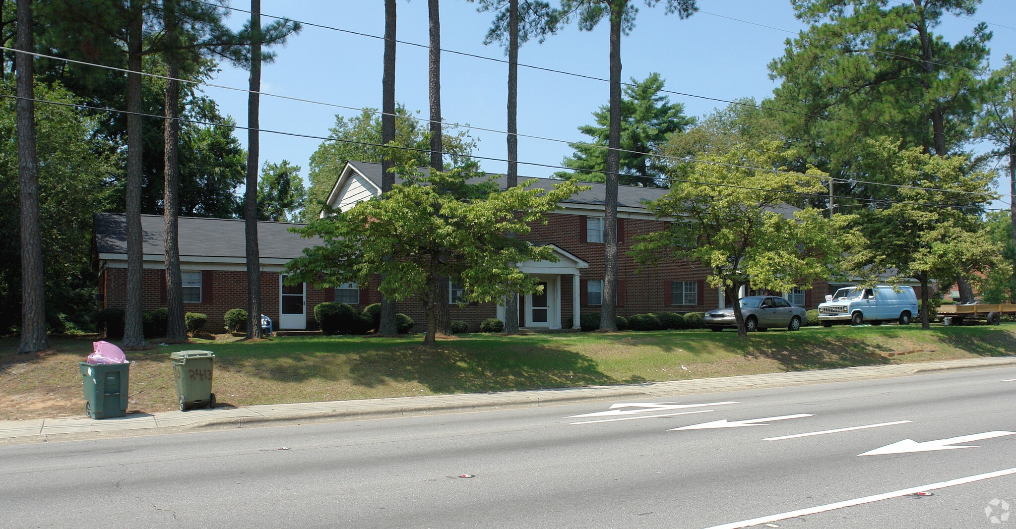 2409-2419 Bragg Blvd, Fayetteville, NC for sale Primary Photo- Image 1 of 5