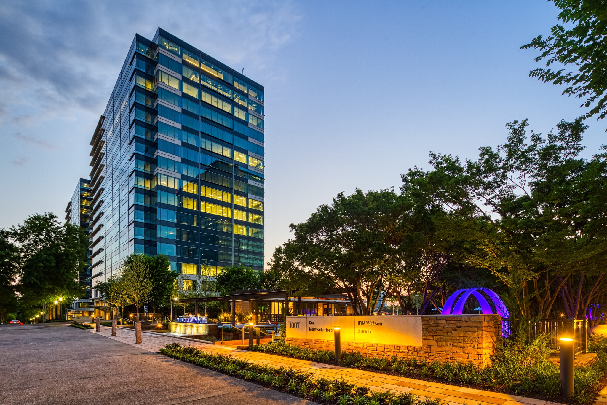 1001 Summit Blvd, Atlanta, GA à louer Photo du bâtiment- Image 1 de 7