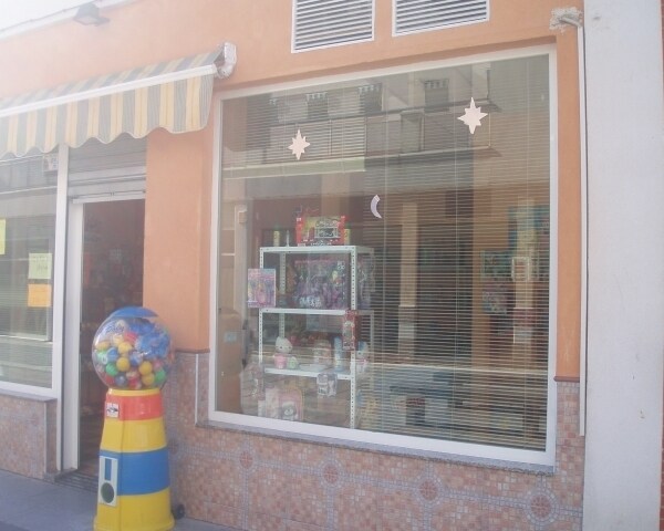 Retail in Córdoba, Córdoba for lease Building Photo- Image 1 of 9
