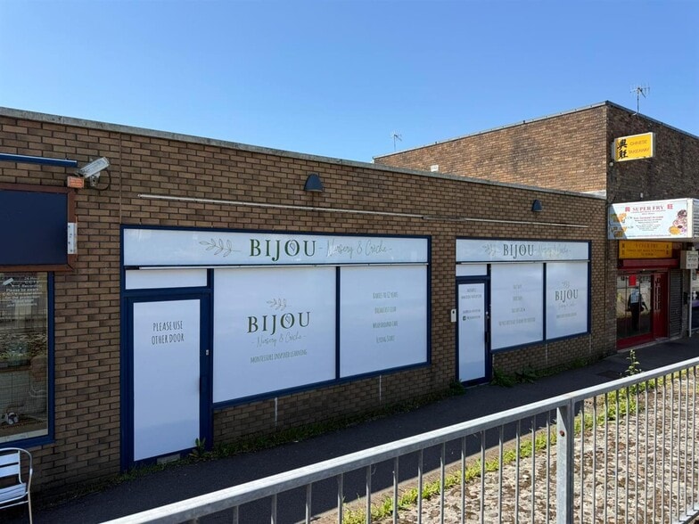 116-123 Pentwyn Baglan Rd, Port Talbot for lease - Primary Photo - Image 1 of 3
