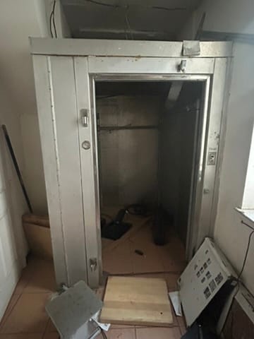 2890-2892 Frederick Douglass Blvd, New York, NY for lease - Building Photo - Image 3 of 6